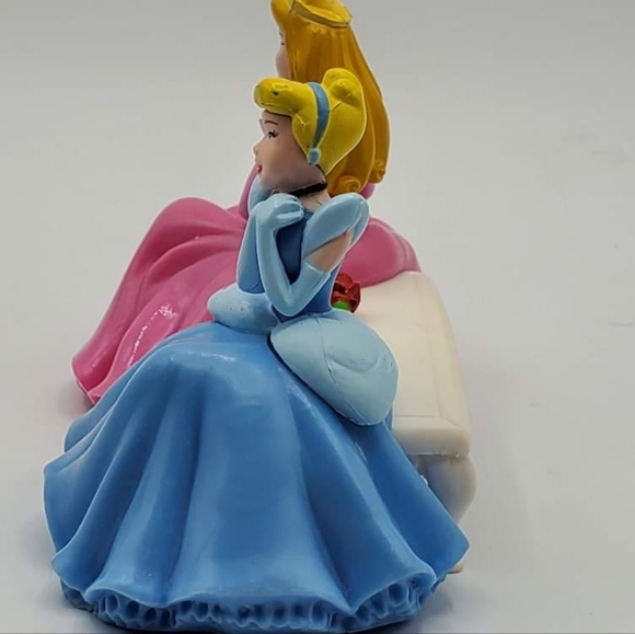 2 for $10 Disney Sleeping Beauty (Aurora) and Cinderella on Bench - Picture 2 of 6